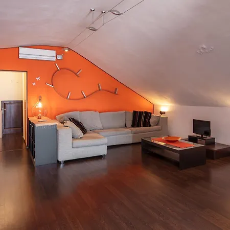 Tatil Evi Mansarda Vista Mare