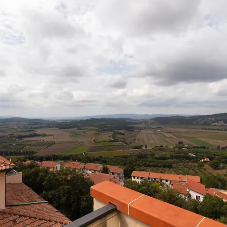 Tatil Evi Mansarda Vista Mare